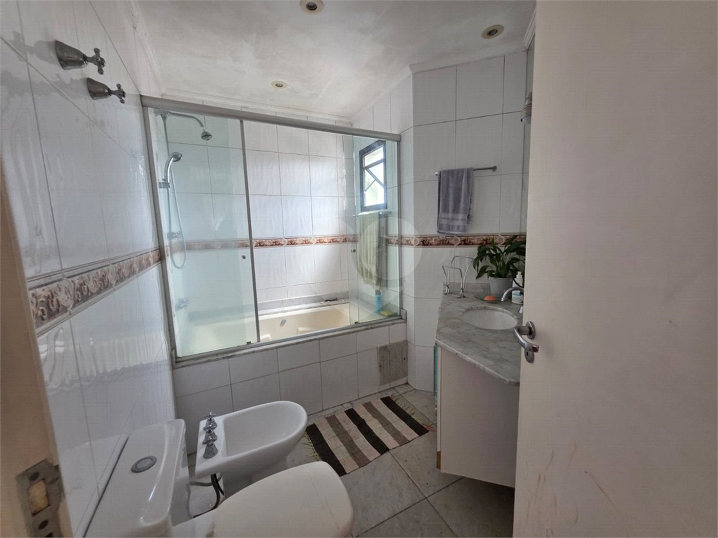 Apartamento à venda com 3 quartos, sendo 1 suíte, em Jardim São Paulo(zona Norte), São Paulo, SP
