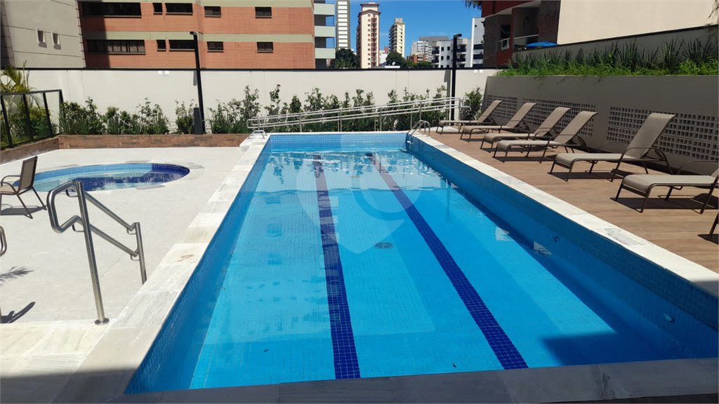 Apartamento à venda com 3 quartos, sendo 1 suíte, em Vila Bastos, Santo André, SP