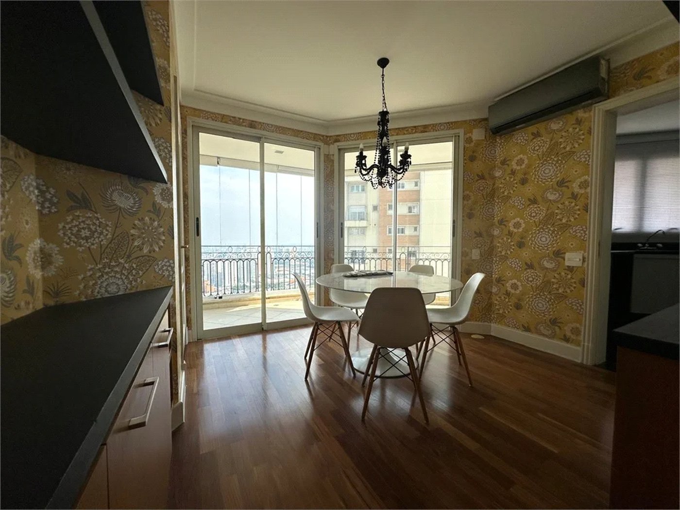 Apartamento para alugar com 4 suítes em Jardim Fonte do Morumbi, São Paulo, SP