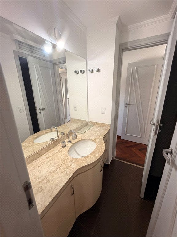 Apartamento à venda com 3 suítes em Santana, São Paulo, SP