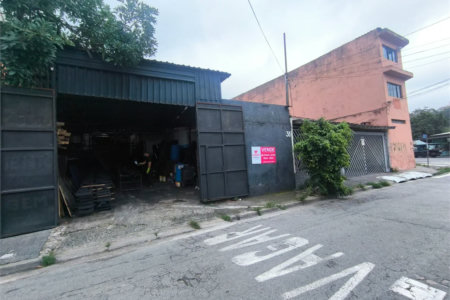 Sobrado à venda com 5 quartos, sendo 2 suítes, em Jardim Monte Kemel, São Paulo, SP