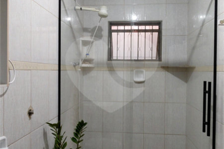 Casa à venda com 3 quartos, sendo 1 suíte, em Vila Santa Helena, Atibaia, SP