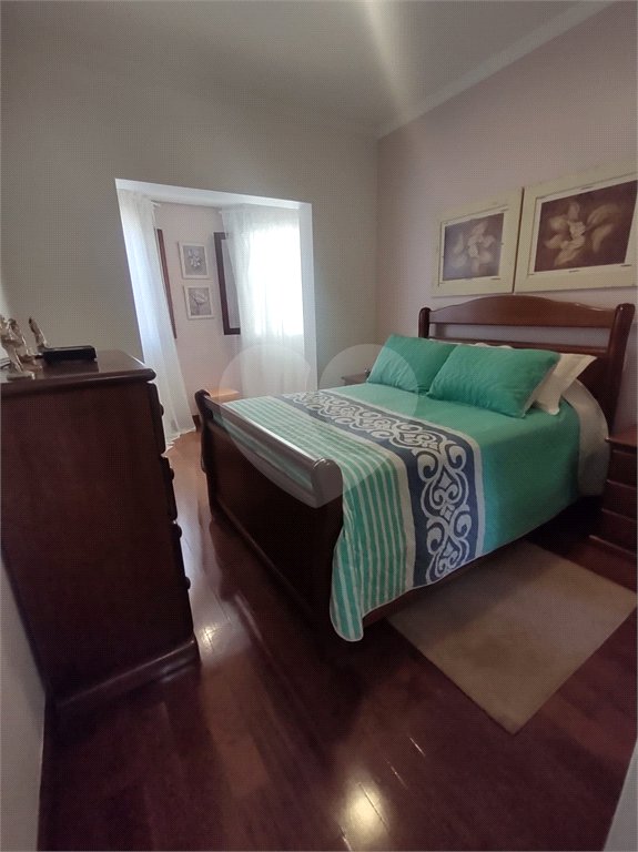 Casa à venda com 3 quartos, sendo 1 suíte, em Jardim Panorama, Valinhos, SP
