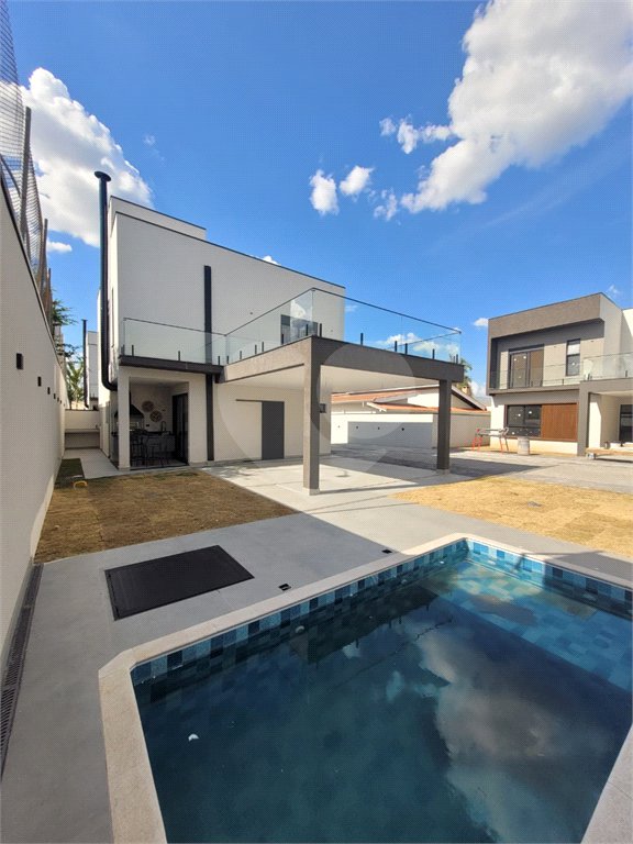 Casa à venda com 3 suítes no condomínio Villagio Vista 571, Atibaia - SP