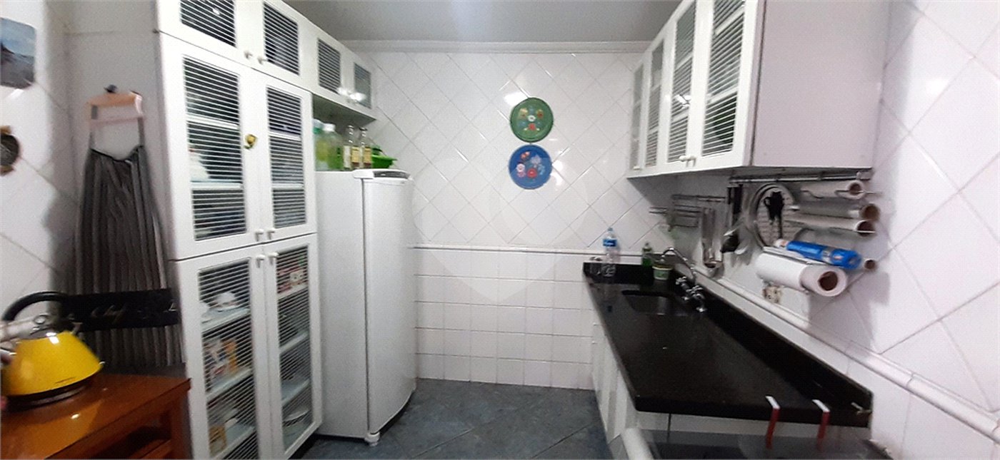 Casa à venda com 3 quartos, sendo 1 suíte,  em Planalto Paulista, São Paulo, SP