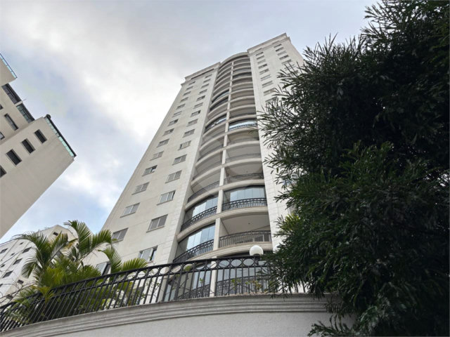 Apartamento à venda com 3 quartos, sendo 2 suítes,  em Santana, São Paulo, SP