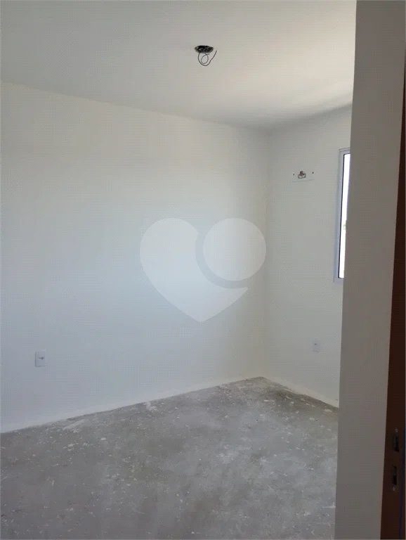 Apartamento à venda com 2 quartos em Jardim Esmeraldina, Campinas, SP