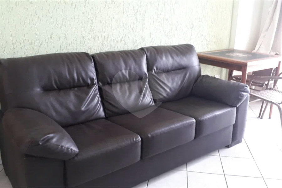 Apartamento à venda com 2 quartos, sendo 1 suíte, em Caiçara, Praia Grande, SP