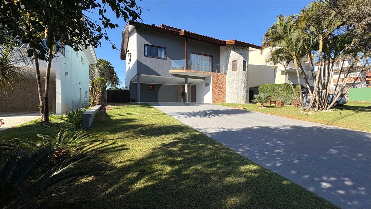 Casa à venda ou para alugar com 4 quartos, sendo 2 suítes,  no condomínio Vivendas do Lago, Sorocaba - SP