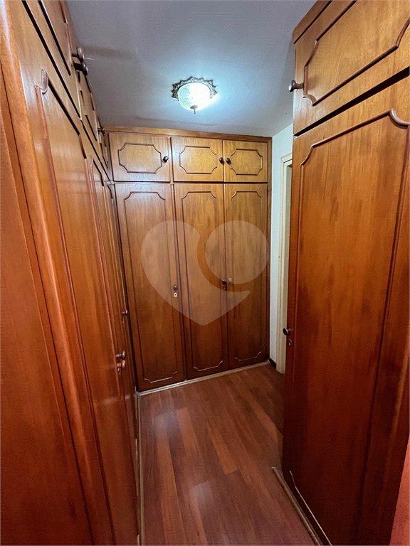 Apartamento à venda com 3 quartos, sendo 1 suíte, em Itaim Bibi, São Paulo, SP