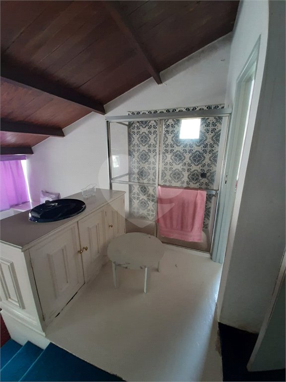 Sobrado à venda com 3 quartos, sendo 1 suíte, em Bosque da Saúde, São Paulo, SP