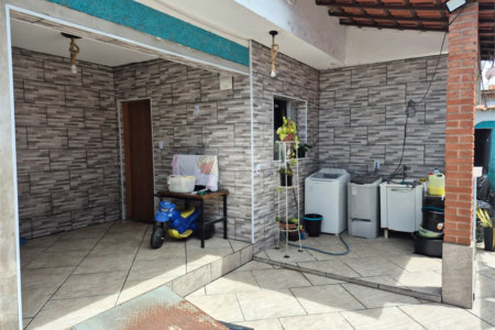 Sobrado à venda com 3 quartos, sendo 1 suíte, em Jardim Modelo, Suzano, SP