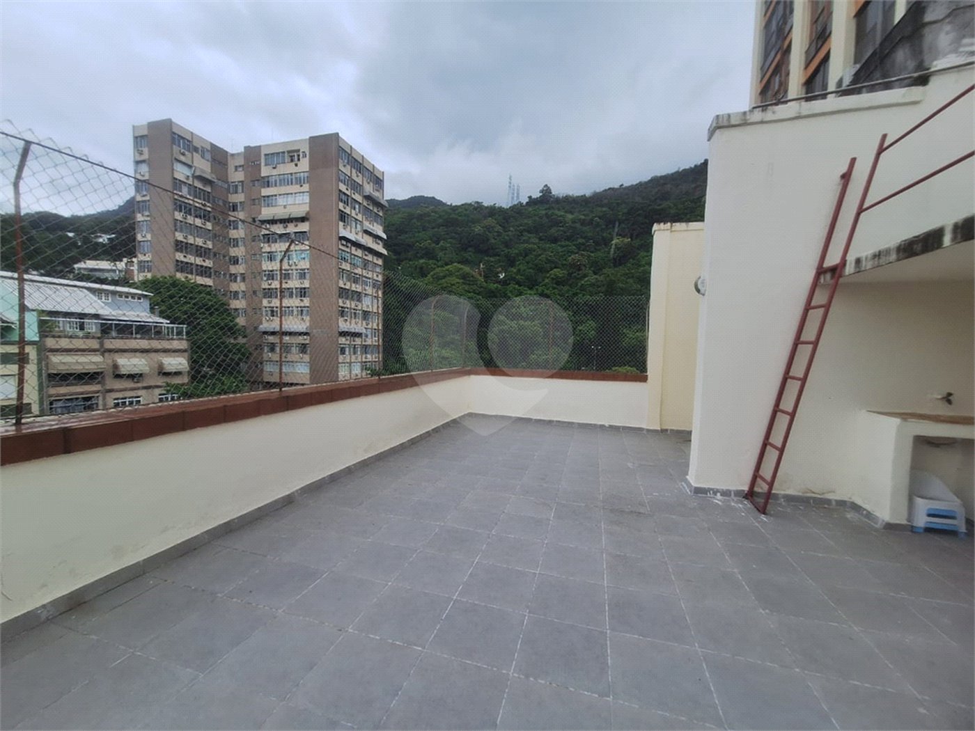 Apartamento à venda com 2 quartos, sendo 1 suíte,  em Tijuca, Rio de Janeiro, RJ