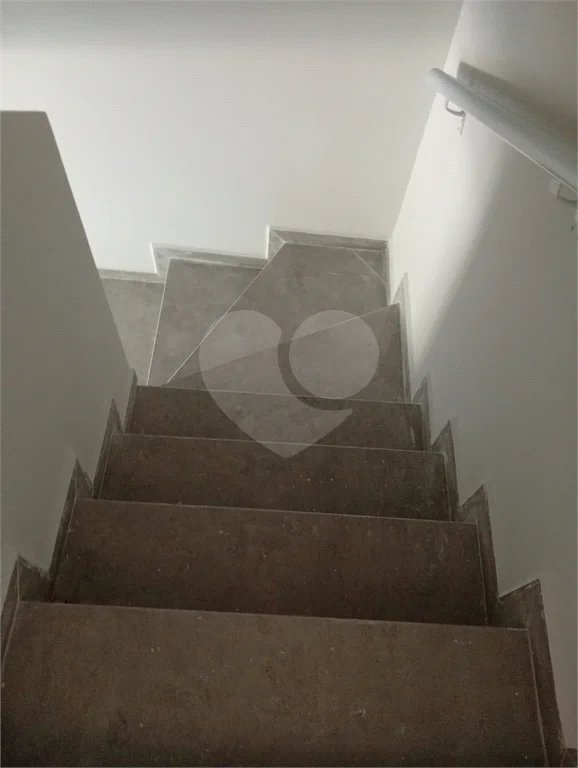 Sobrado à venda com 2 quartos, sendo 1 suíte, em Vila Clarice, São Paulo, SP