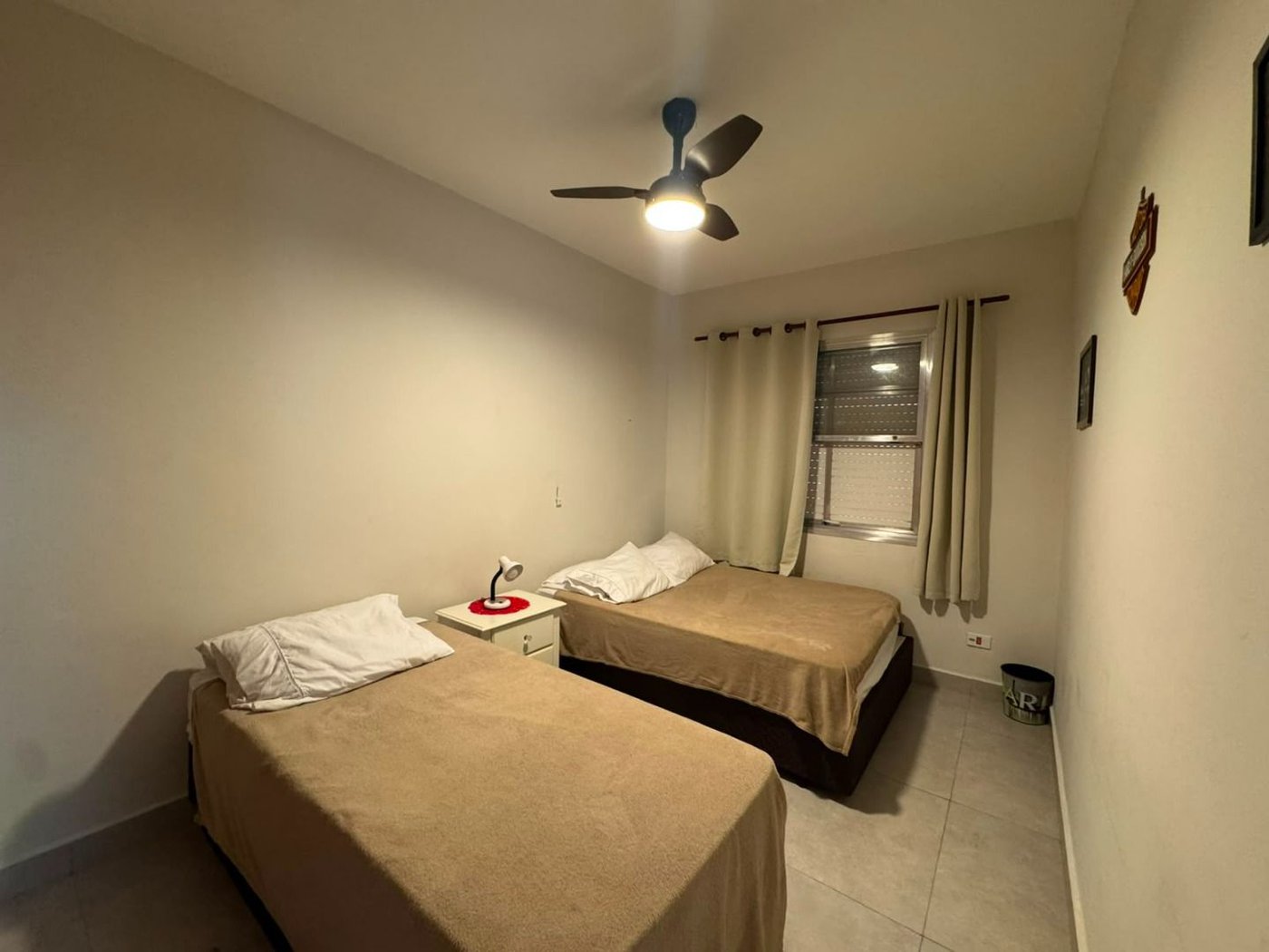 Apartamento com 3 dormitórios à venda, 70 m² por R$ 315.000,00 - Jardim São Miguel - Guarujá/SP