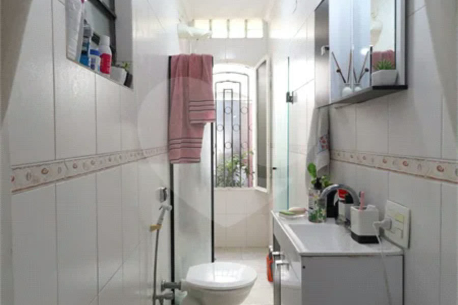 Casa à venda com 3 quartos, sendo 1 suíte,  em Vila Medeiros, São Paulo, SP
