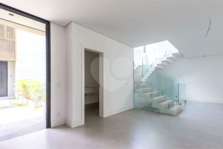 Casa à venda com 4 suítes no condomínio Unyco, São Paulo - SP