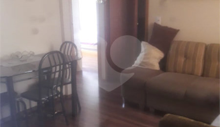 Apartamento à venda com 2 quartos em Horto, São Paulo, SP