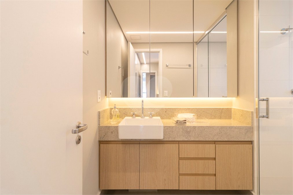 Duplex à venda com 2 suítes em Indianópolis, São Paulo, SP