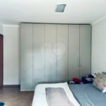 Casa à venda com 3 quartos, sendo 1 suíte, no condomínio Shambala I, Atibaia - SP