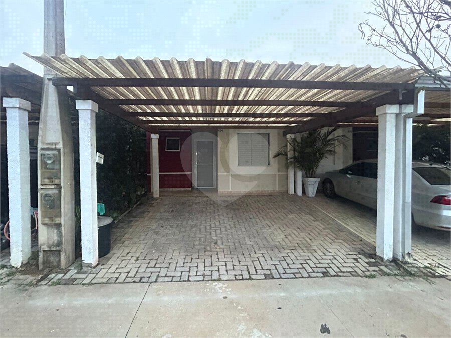 Casa à venda com 2 quartos no condomínio Residencial Moradas, Itapetininga - SP
