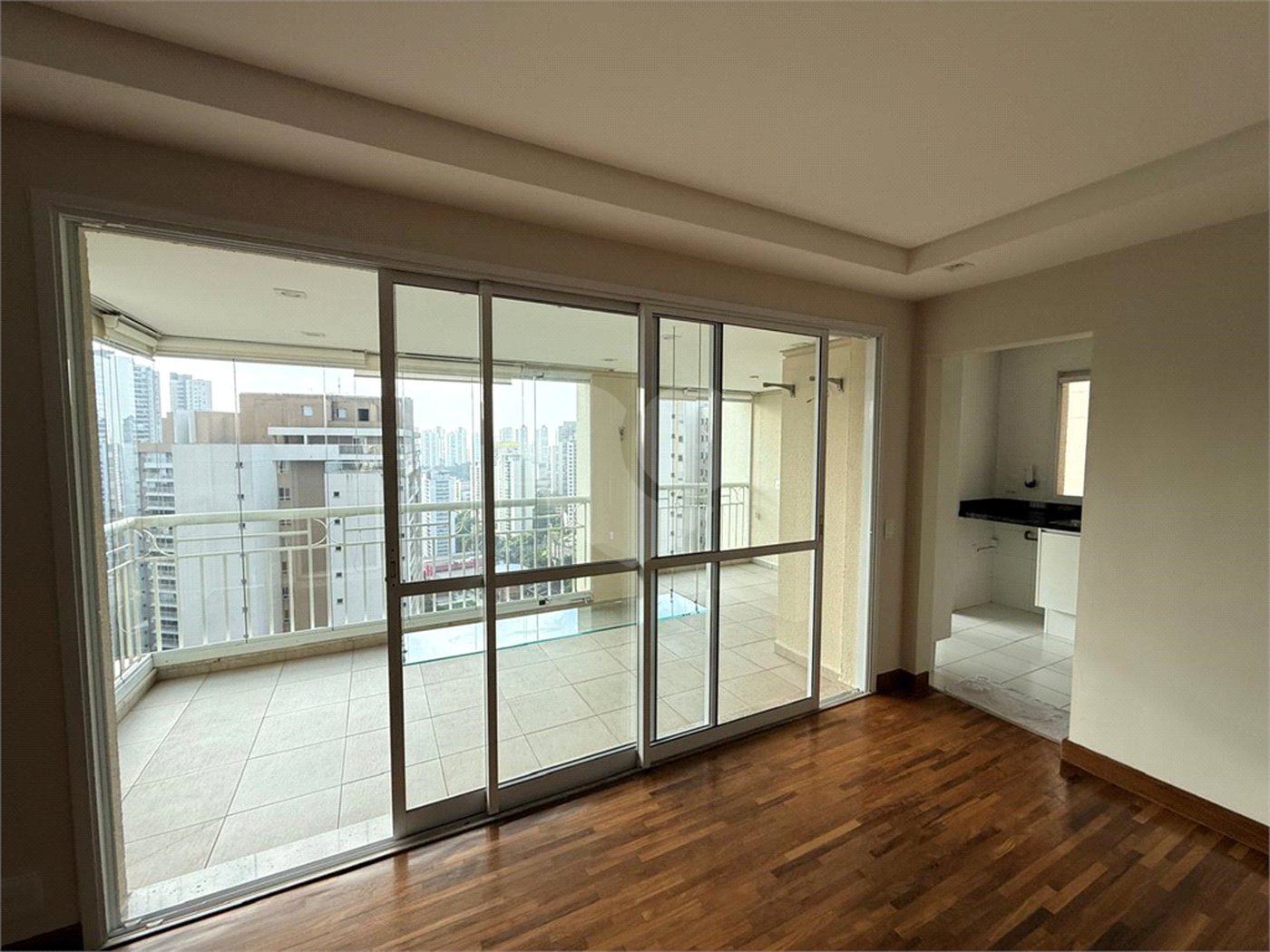 Apartamento à venda com 3 suítes em Vila Andrade, São Paulo, SP