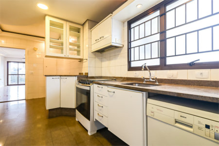 Apartamento à venda com 4 quartos, sendo 3 suítes, em Brooklin Paulista, São Paulo, SP