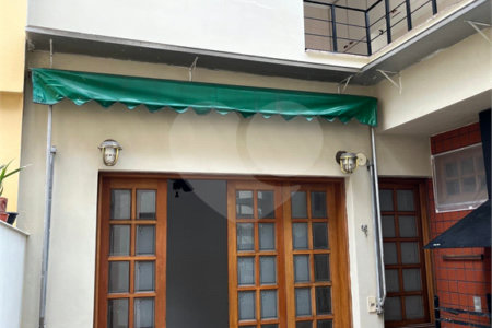 Sobrado à venda com 3 quartos, sendo 1 suíte, em Chácara Santo Antônio, São Paulo, SP