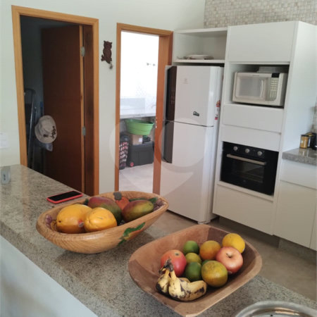 Casa à venda com 3 quartos, sendo 1 suíte, no condomínio Il Paradiso, Vinhedo - SP