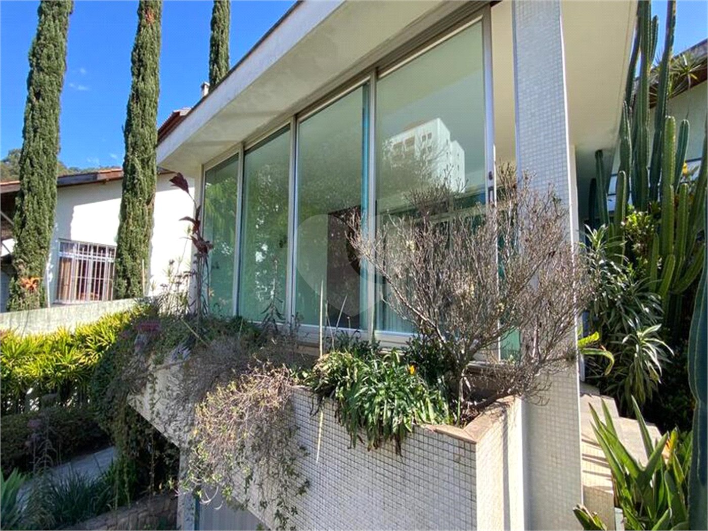 Casa Térrea à venda com 4 quartos, sendo 2 suítes, em Jardim Floresta, São Paulo, SP