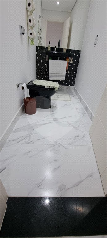 Sobrado à venda com 4 quartos, sendo 1 suíte, em Tremembé, São Paulo, SP