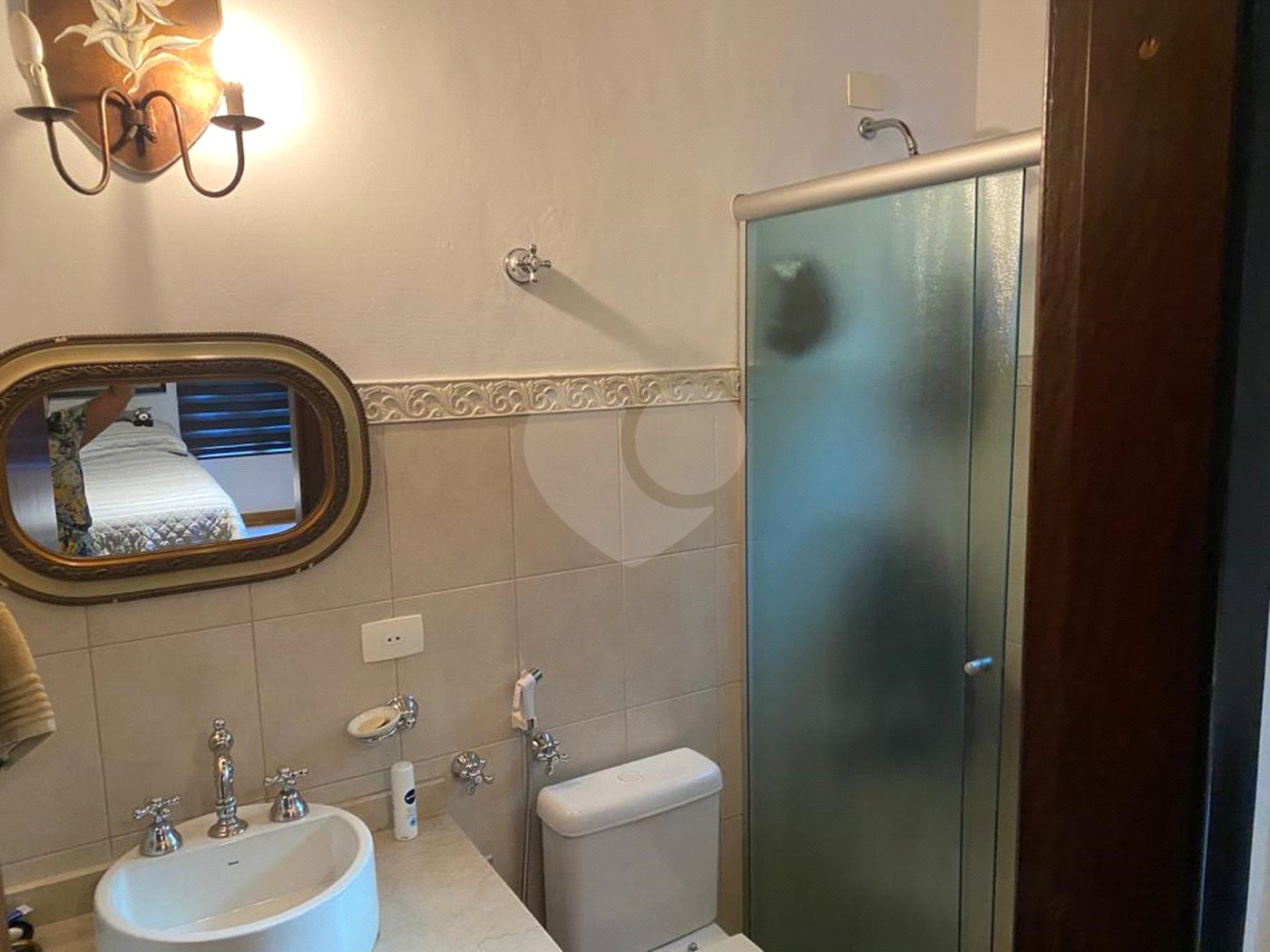 Casa à venda com 2 suítes no condomínio Residencial Cantareira, Mairiporã - SP