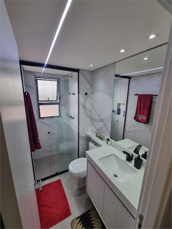 Apartamento à venda com 3 quartos, sendo 1 suíte,  em Ferreira, São Paulo, SP