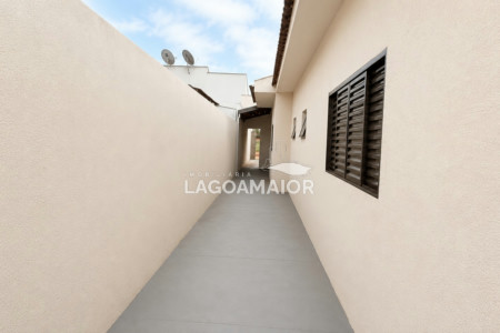 Casa à venda com 2 quartos, sendo 1 suíte,  em Jardim das Américas, Três Lagoas, MS