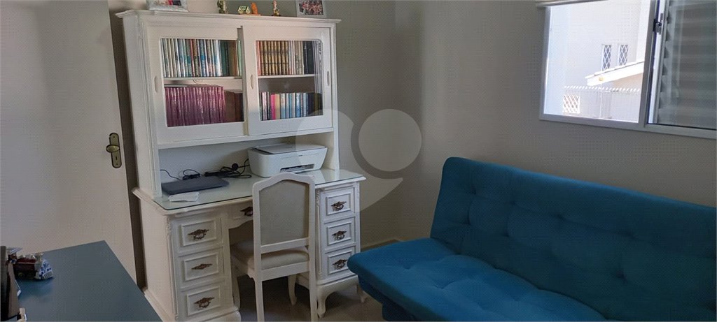 Casa à venda com 3 quartos, sendo 1 suíte, no condomínio Caruatinga, Atibaia - SP