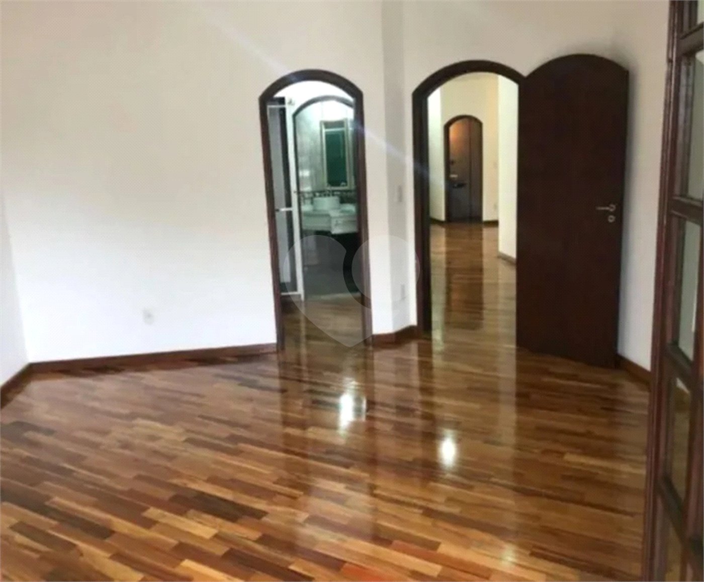 Casa à venda com 4 quartos, sendo 2 suítes,  em Jardim Pagliato, Sorocaba, SP