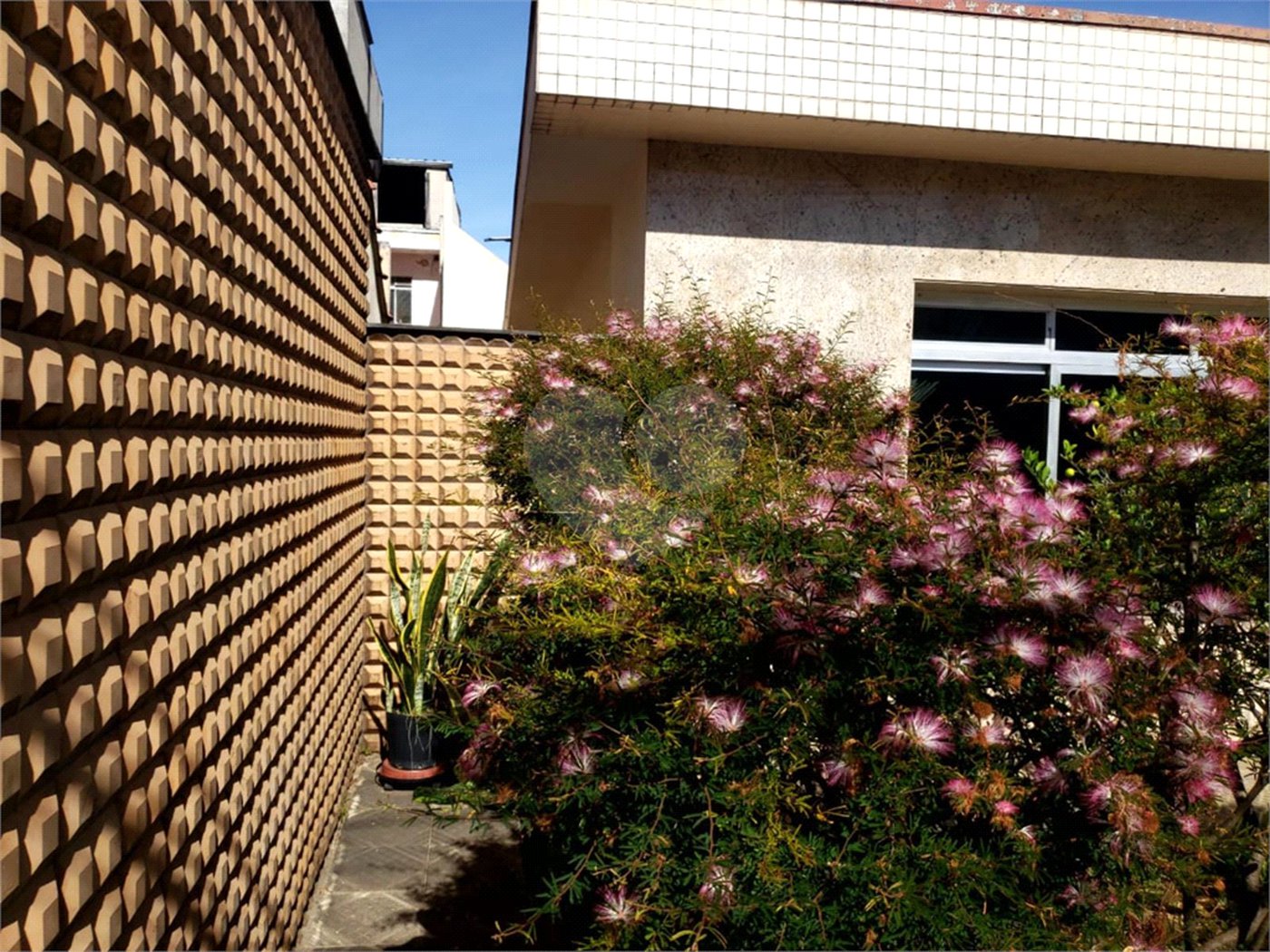 Casa à venda com 3 quartos, sendo 1 suíte, em Jardim Japão, São Paulo, SP