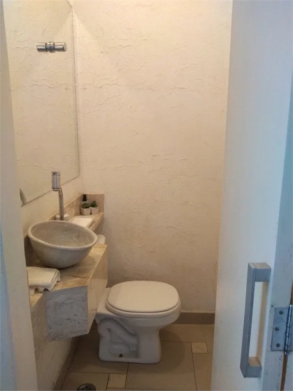 Casa à venda com 3 quartos, sendo 1 suíte,  em Jardim Caboré, São Paulo, SP