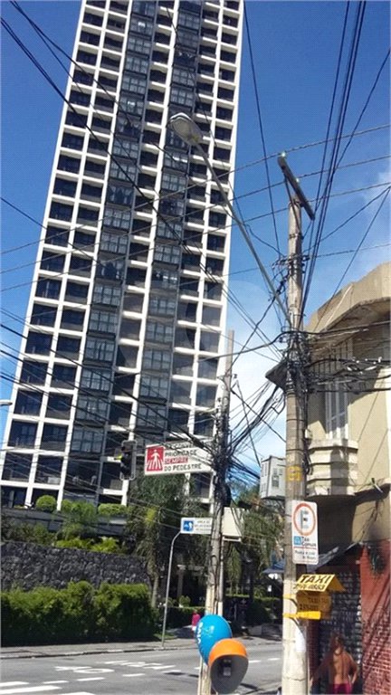 Flat à venda com 1 suíte em Santana, São Paulo, SP