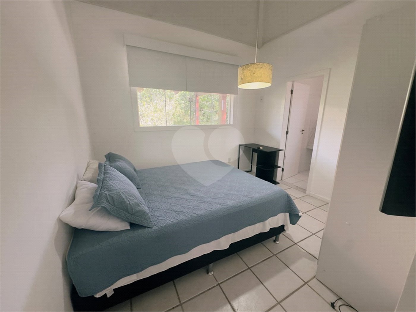 Casa em condomínio à venda com 4 quartos, sendo 3 suítes, em Manguinhos, Armação dos Búzios, RJ