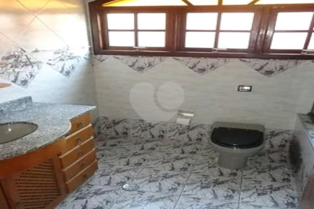 Casa à venda com 3 quartos, sendo 1 suíte,  em Vila Campesina, Osasco, SP
