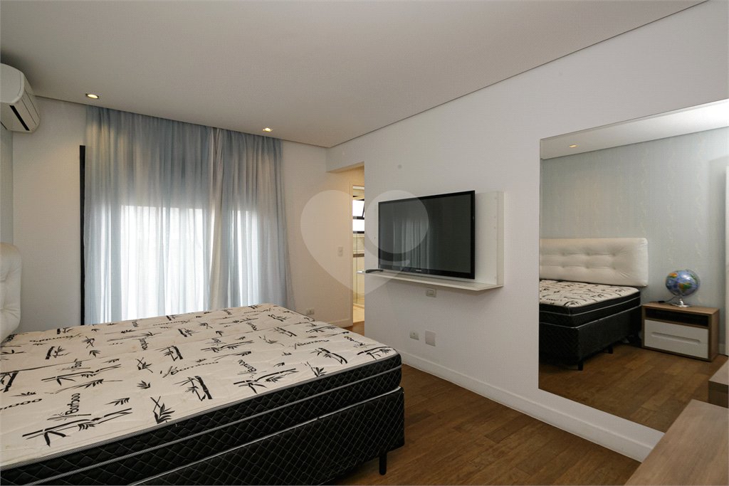 Apartamento à venda com 3 suítes em Alto da Boa Vista, São Paulo, SP