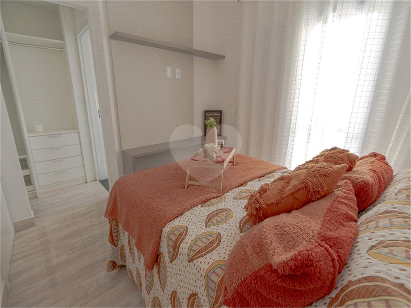 Casa à venda com 2 suítes no condomínio Residencial Américo de Figueiredo, Sorocaba - SP