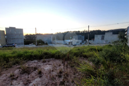 Terreno para alugar em Laranjeiras, Caieiras, SP