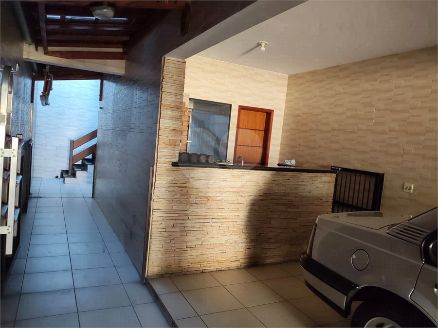 Casa à venda com 3 quartos, sendo 1 suíte, em Jardim Santa Clara, Guarulhos, SP