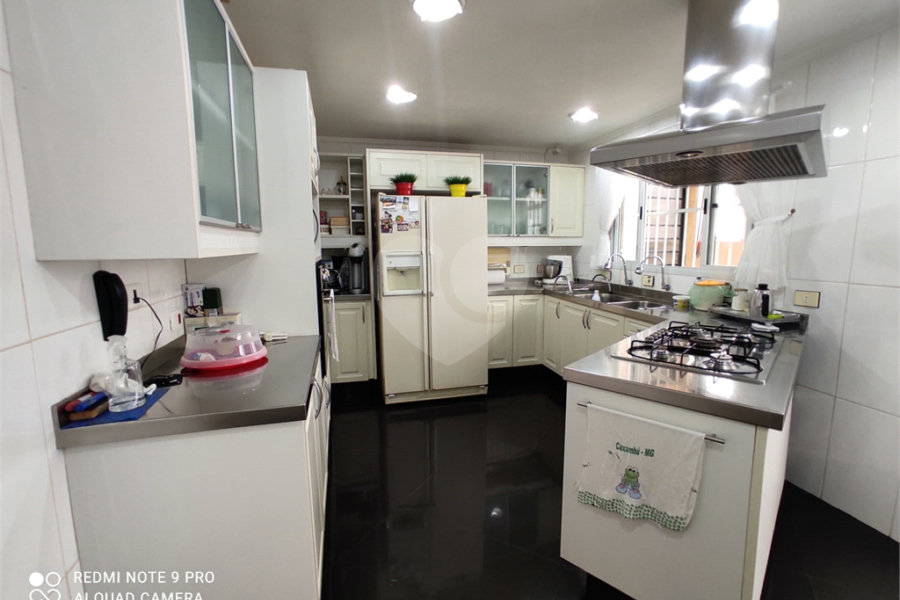 Casa Térrea à venda com 3 quartos, sendo 1 suíte, em Mandaqui, São Paulo, SP