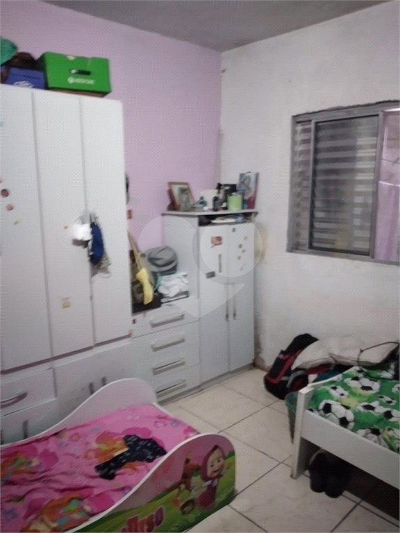 Casa à venda com 4 quartos, sendo 1 suíte, em Jardim das Palmas, São Paulo, SP