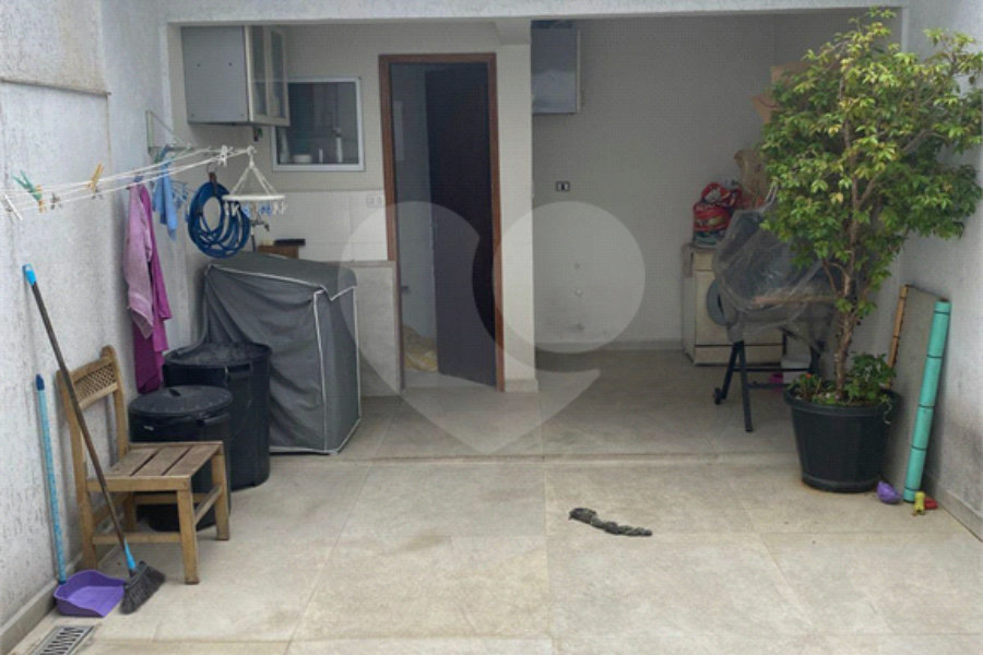 Sobrado à venda com 3 quartos, sendo 1 suíte, em Parada Inglesa, São Paulo, SP
