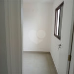 Apartamento à venda com 1 quarto em Vila dos Remédios, São Paulo, SP