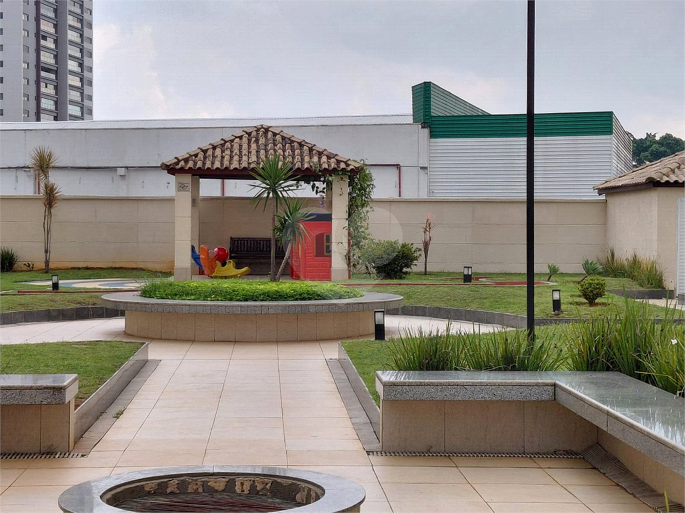 Apartamento à venda com 2 quartos em Lapa, São Paulo, SP